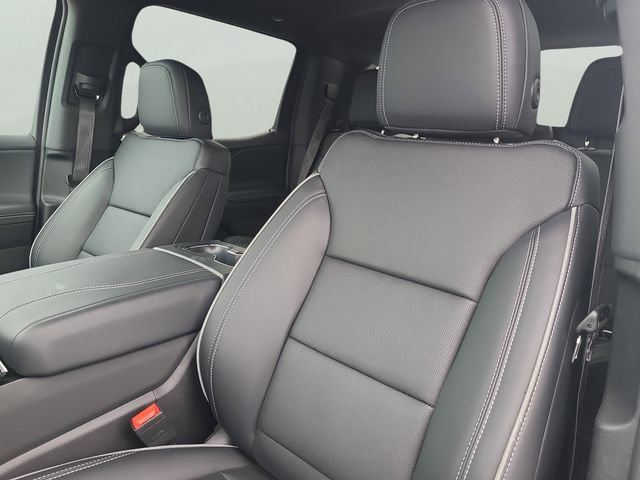 New 2026 Chevrolet Silverado EV LT w/ Plus Package AWD/4WD image 21