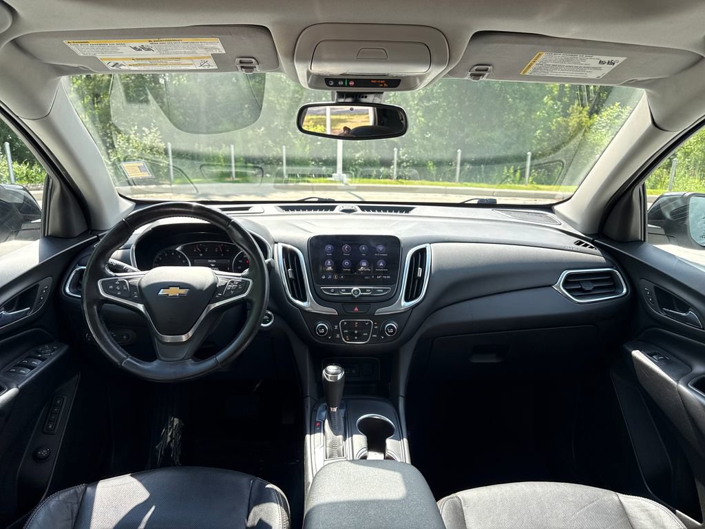 Used 2021 Chevrolet Equinox LT AWD/4WD image 16