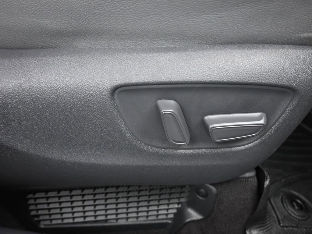 Used 2021 Toyota Sienna XLE w/ XLE Plus Package image 56