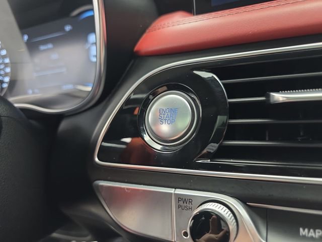 Used 2022 Genesis G70 3.3T Launch Edition image 40