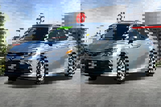 Used 2023 Toyota Camry LE w/ Audio Upgrade Package image 9