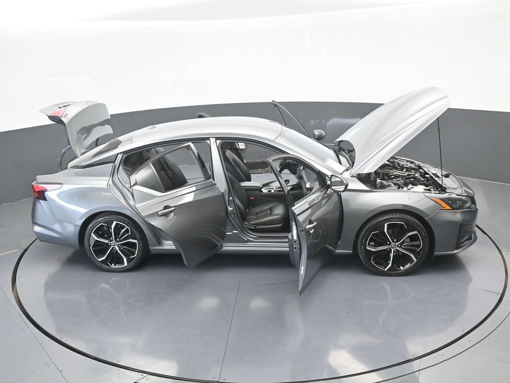 Used 2024 Nissan Altima 2.5 SR image 65