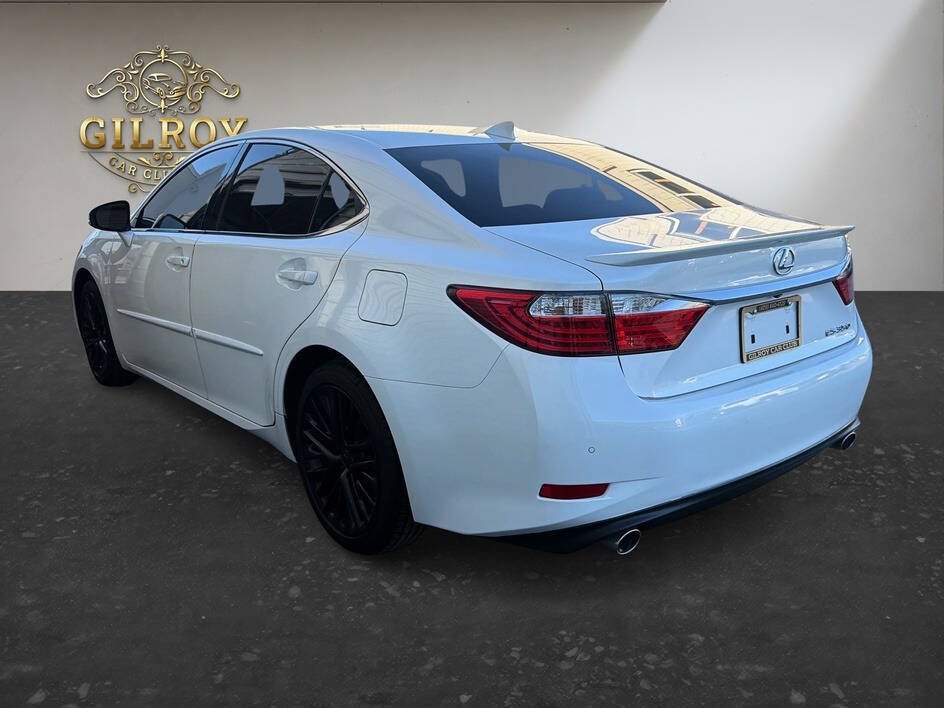 Used 2015 Lexus ES 350 w/ Luxury Package FWD image 14