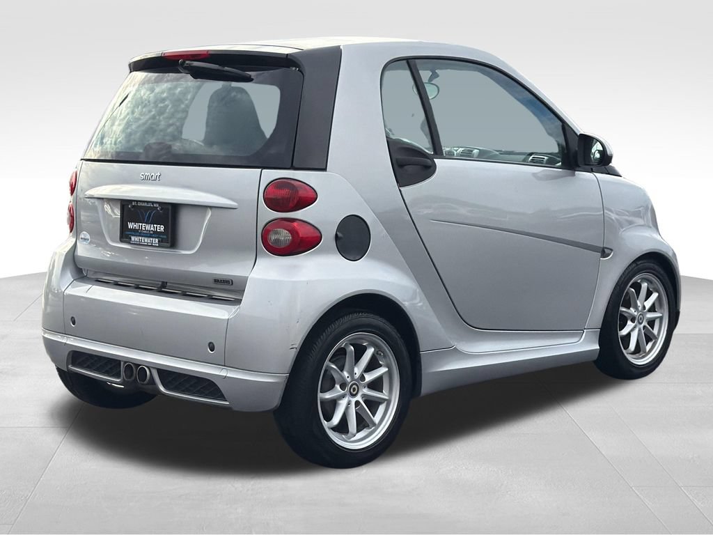 Used 2009 smart fortwo passion RWD image 13