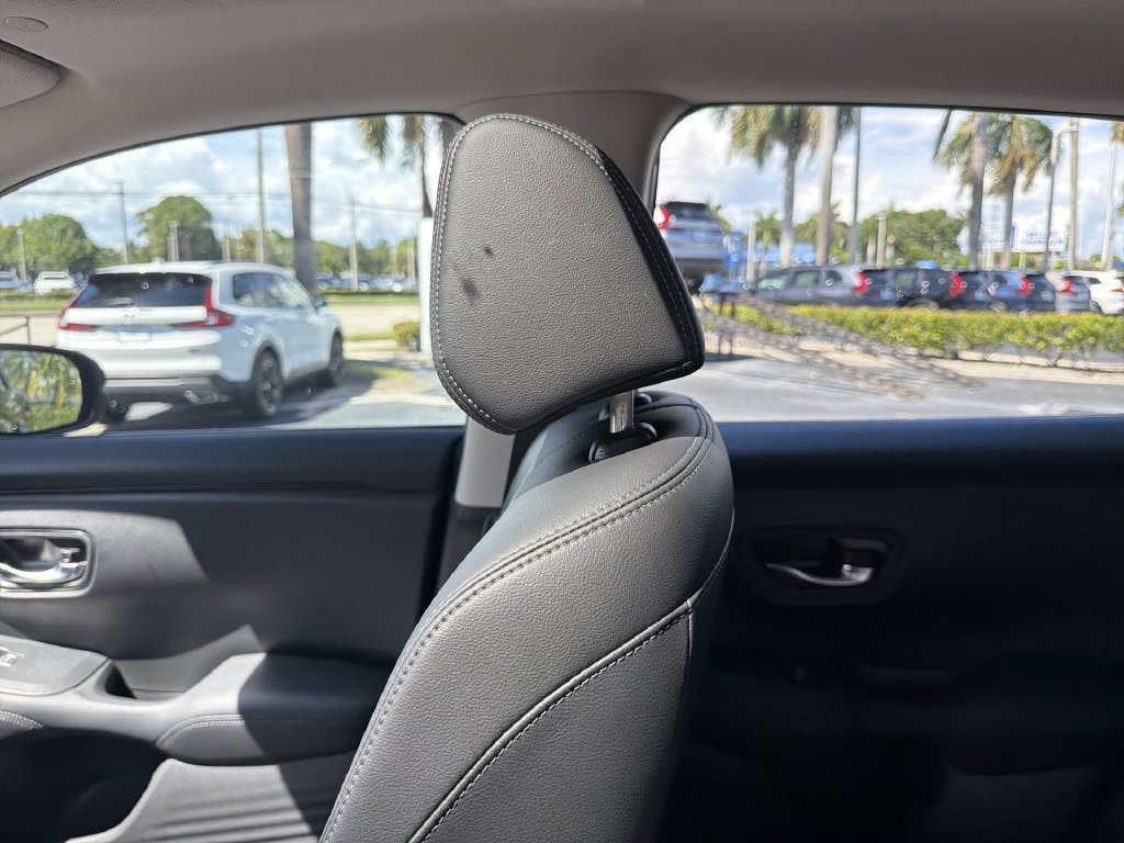 Certified 2023 Honda HR-V EX-L image 12