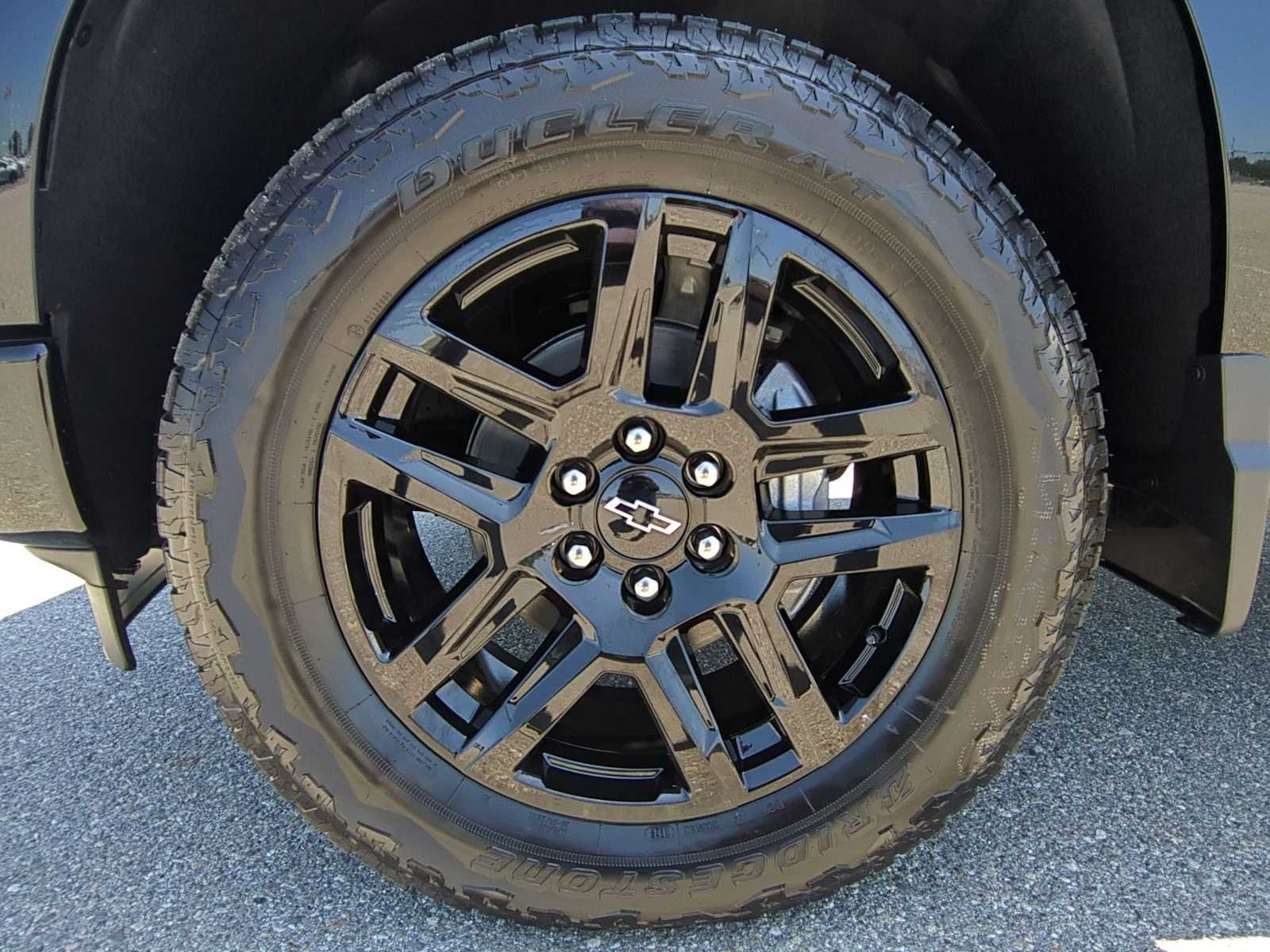 New 2026 Chevrolet Silverado 1500 RST w/ Convenience Package II AWD/4WD image 29