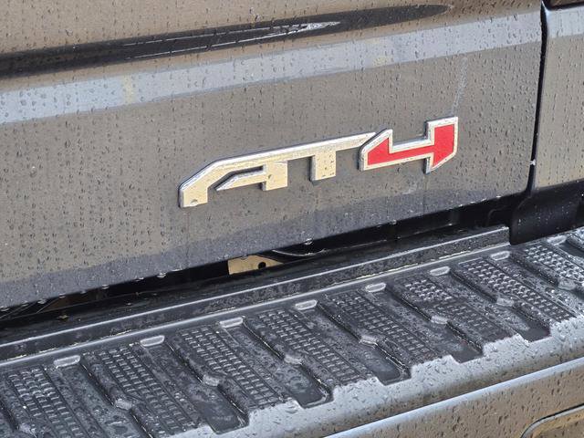 Used 2021 GMC Sierra 1500 AT4 w/ AT4 Premium Package AWD/4WD image 7