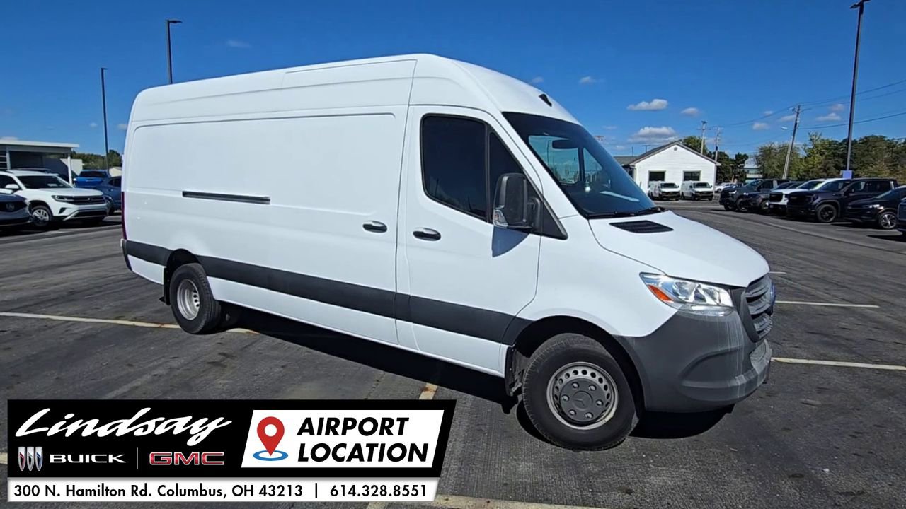 Used 2019 Mercedes-Benz Sprinter 170 image 2