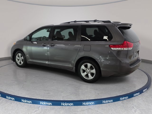Used 2014 Toyota Sienna LE FWD image 8