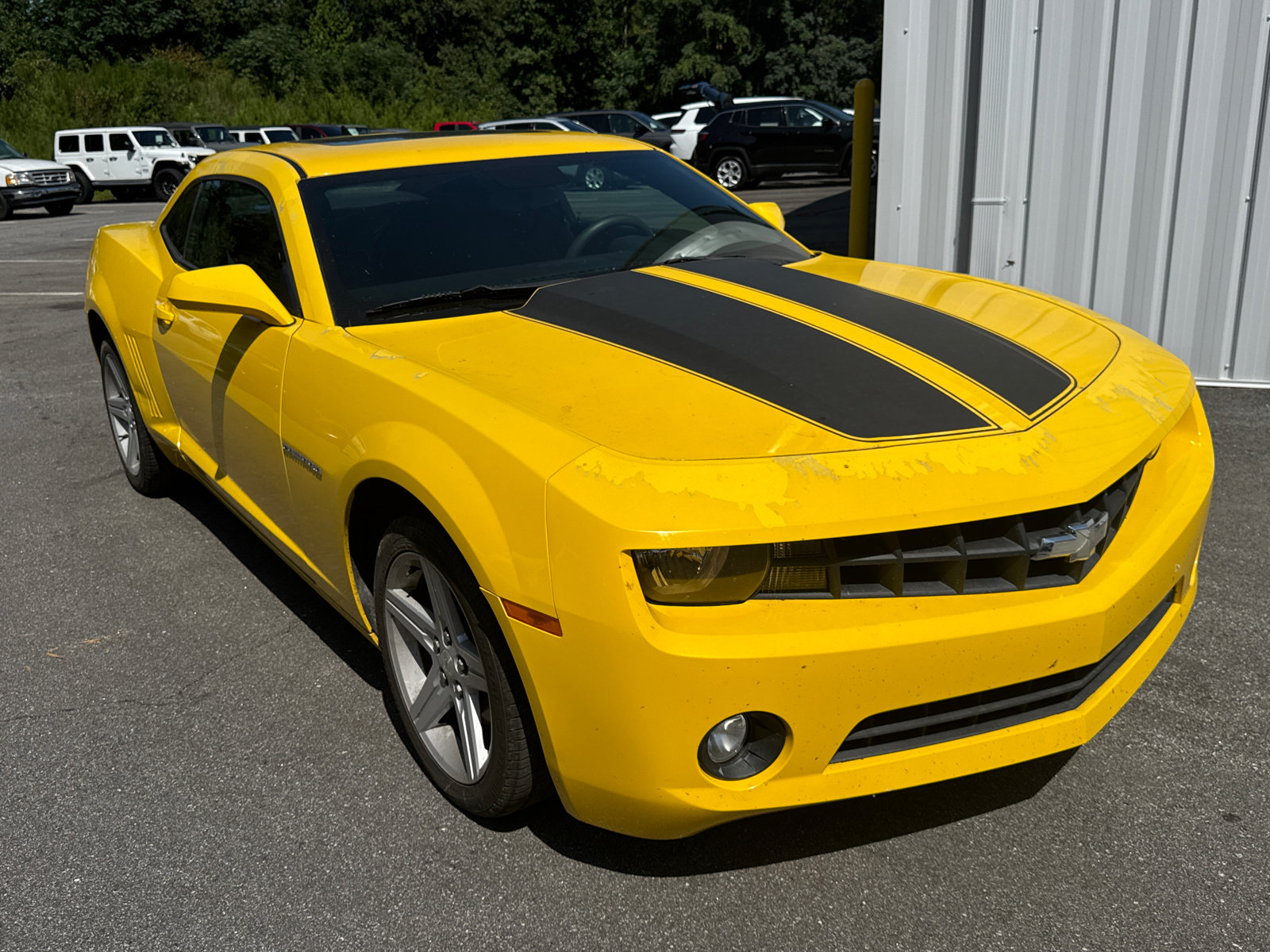 Used 2010 Chevrolet Camaro LT RWD image 3