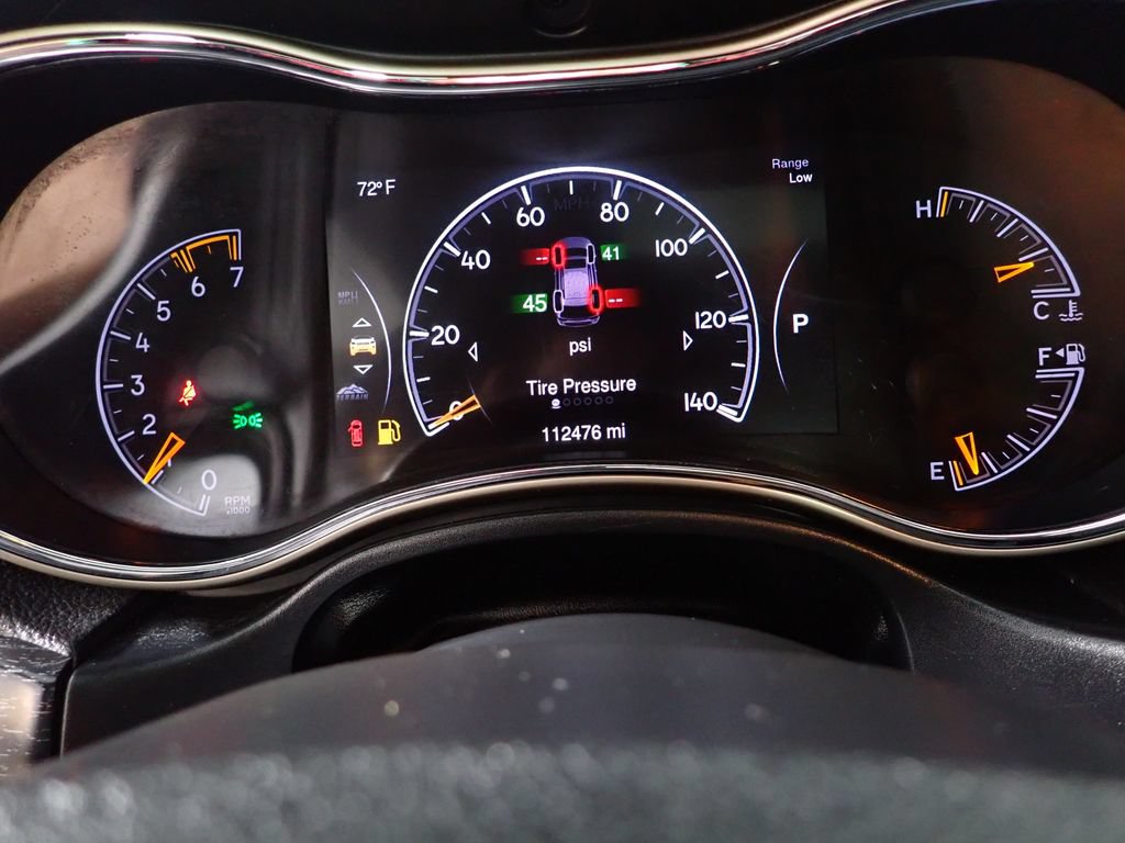 Used 2014 Jeep Grand Cherokee Limited w/ Trailer Tow Group IV AWD/4WD image 25