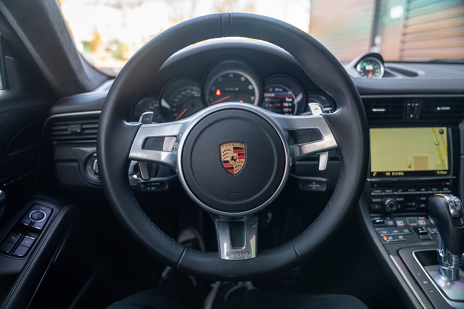 Certified 2015 Porsche 911 Turbo image 6