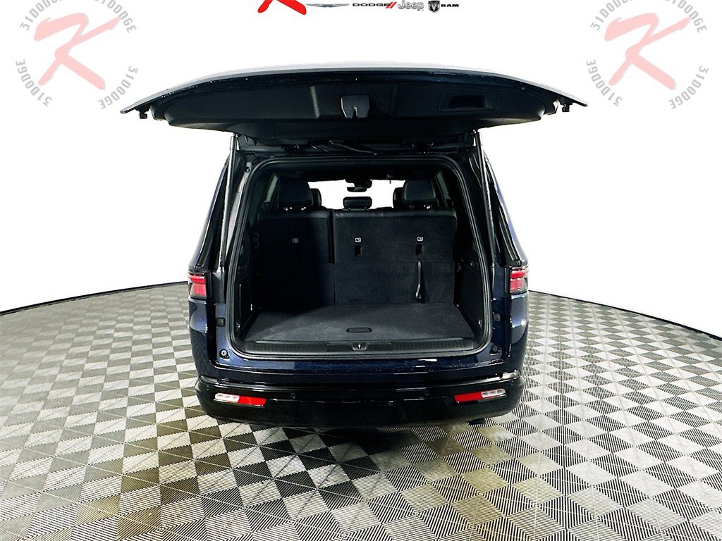 New 2025 Jeep Wagoneer Series II w/ Convenience Group I image 16