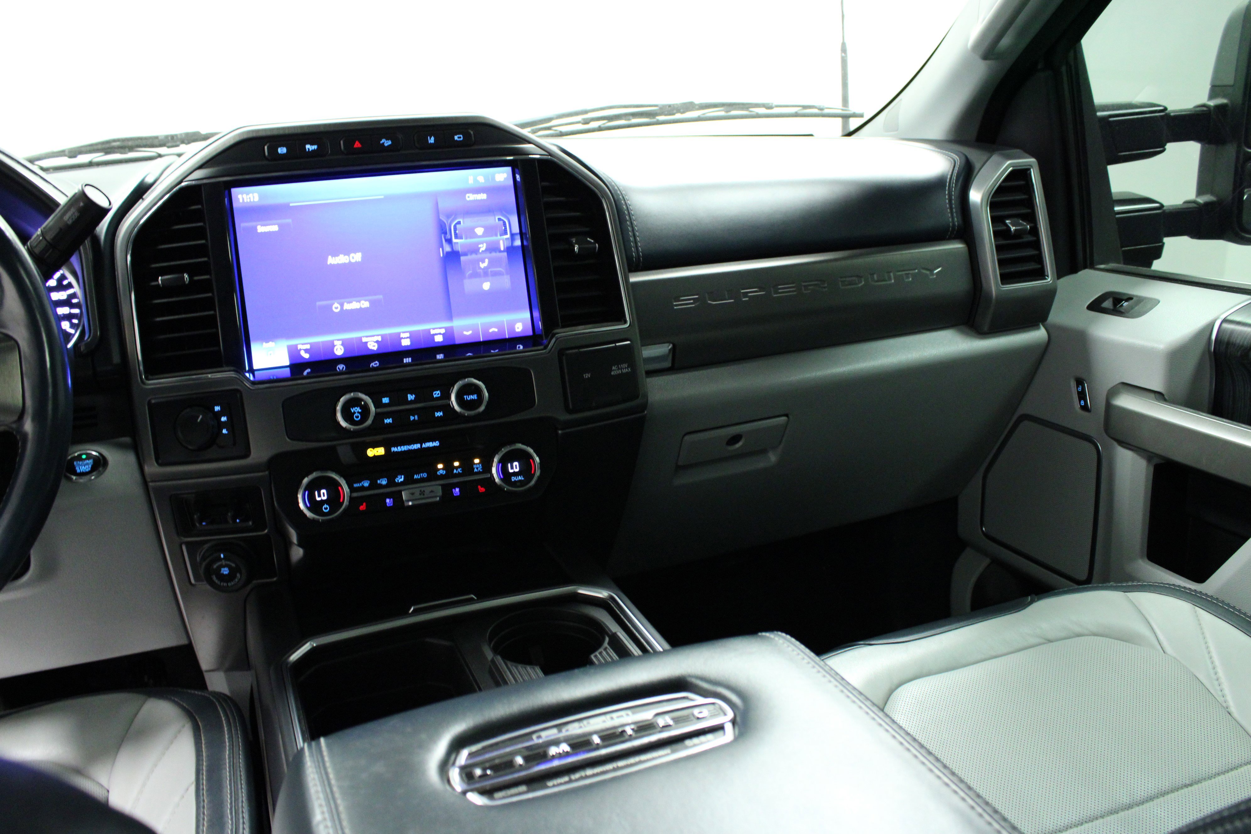 Used 2022 Ford F450 Limited w/ FX4 Off-Road Package image 19