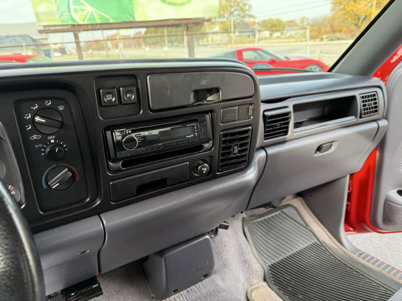 Used 1997 Dodge Ram 1500 Truck 2WD Club Cab image 85