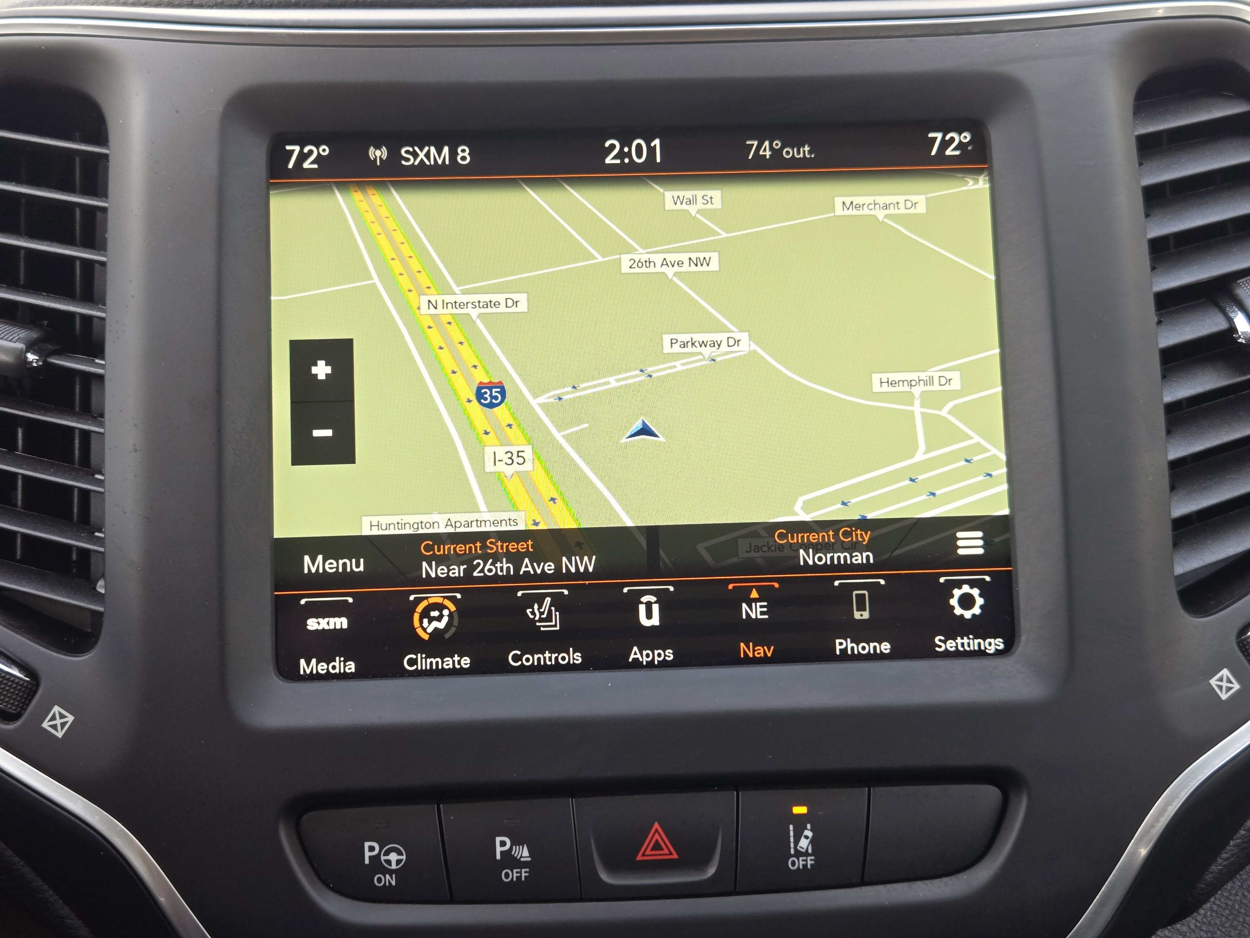 Used 2023 Jeep Cherokee Altitude Lux w/ Lux Elite Package image 20