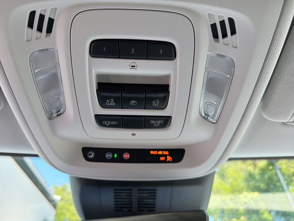 Used 2024 Buick Envision Avenir AWD/4WD image 85