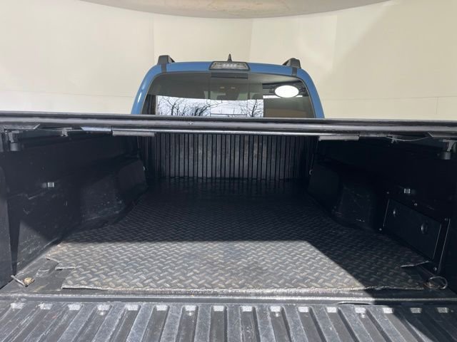 Used 2019 Toyota Tacoma SR5 image 21