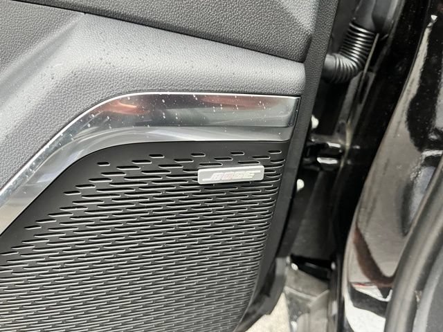Used 2024 Chevrolet Traverse RS AWD/4WD image 17
