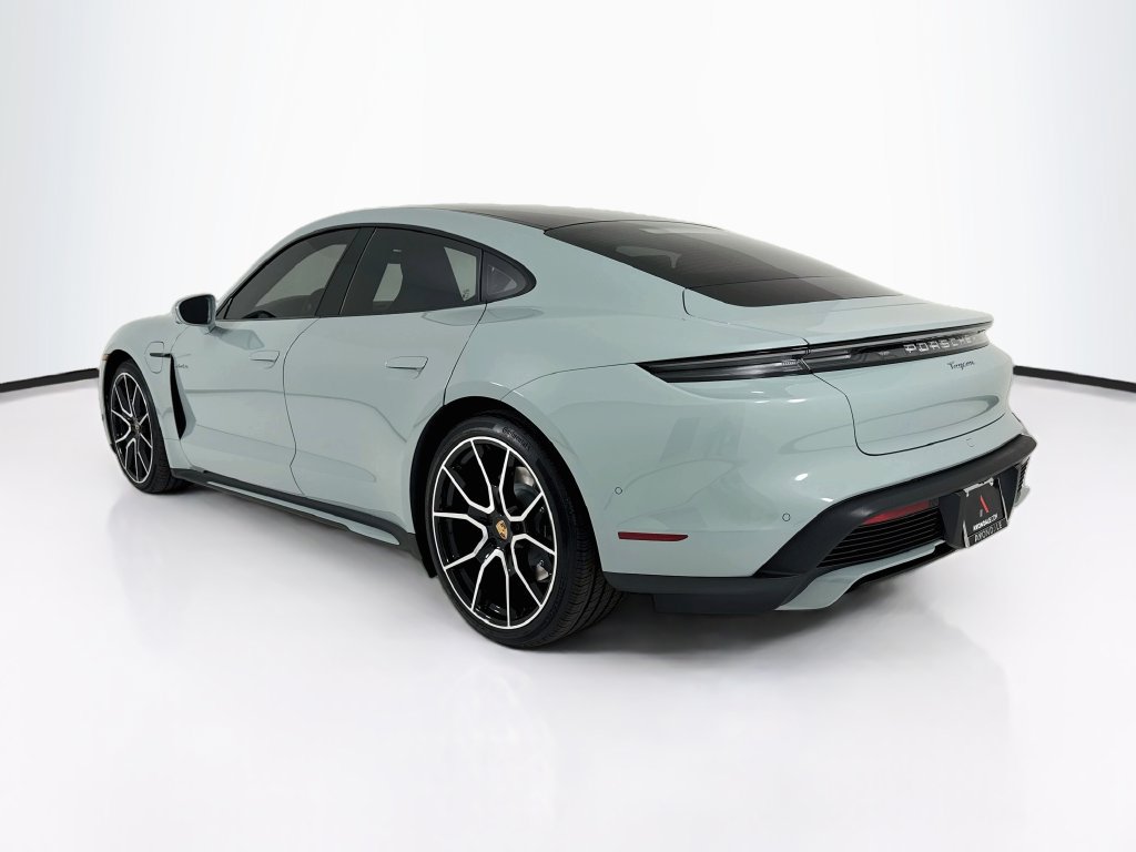 New 2026 Porsche Taycan RWD image 3