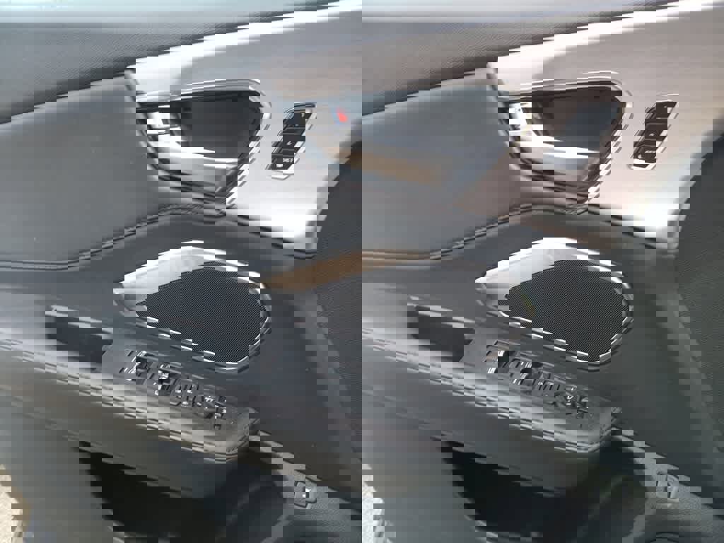 Used 2019 Acura RDX AWD image 15