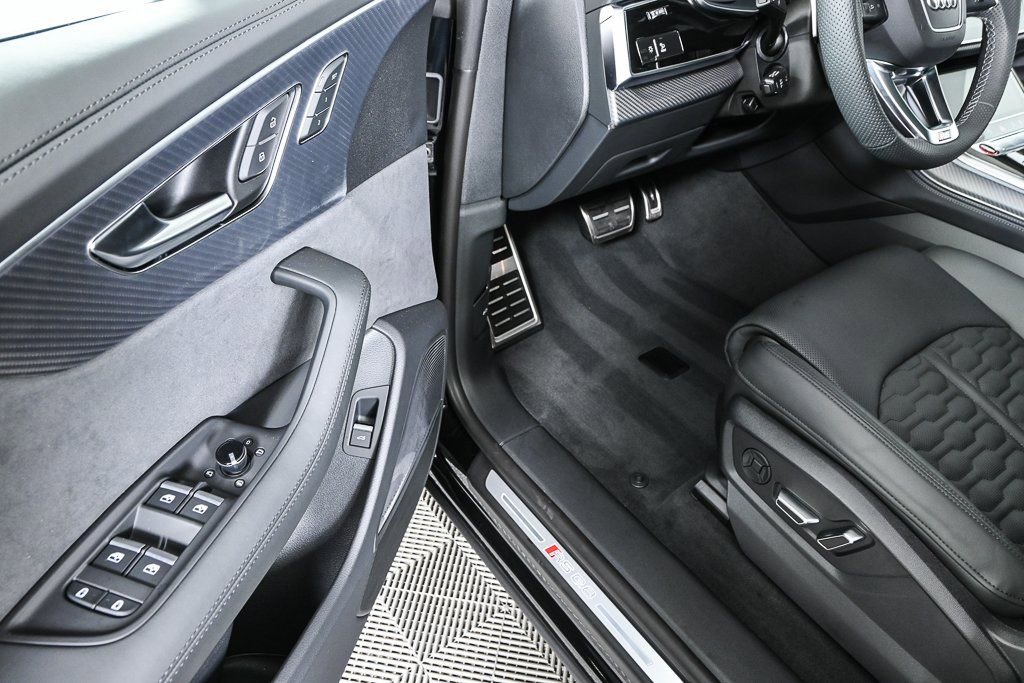 New 2026 Audi RS Q8 performance image 8