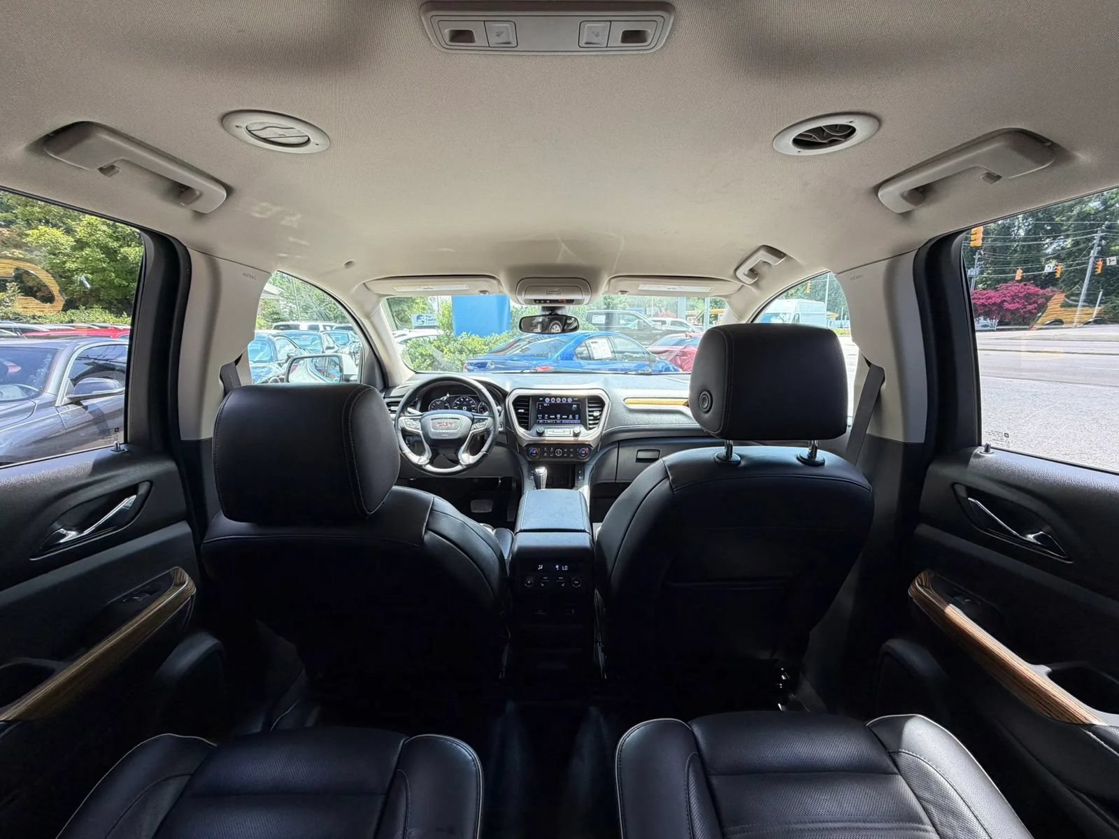 Used 2017 GMC Acadia Denali FWD image 28