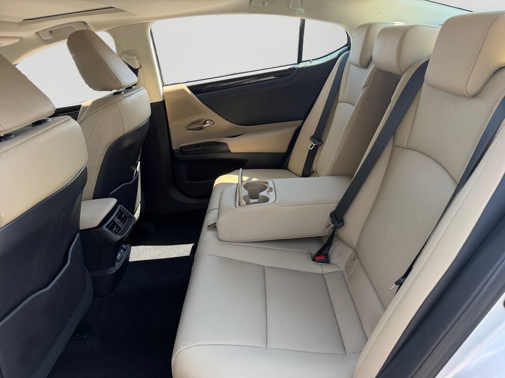 Used 2021 Lexus ES 250 w/ Premium Package AWD/4WD image 11