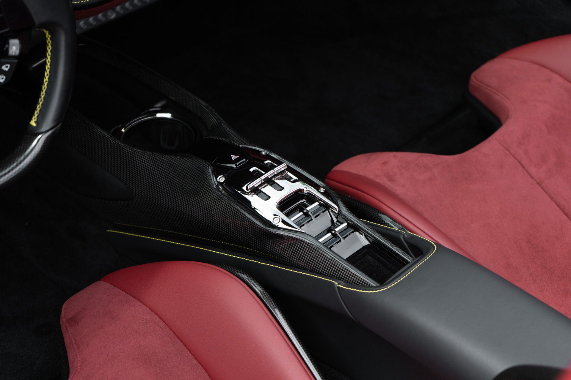 Used 2023 Ferrari SF90 Spider AWD/4WD image 19