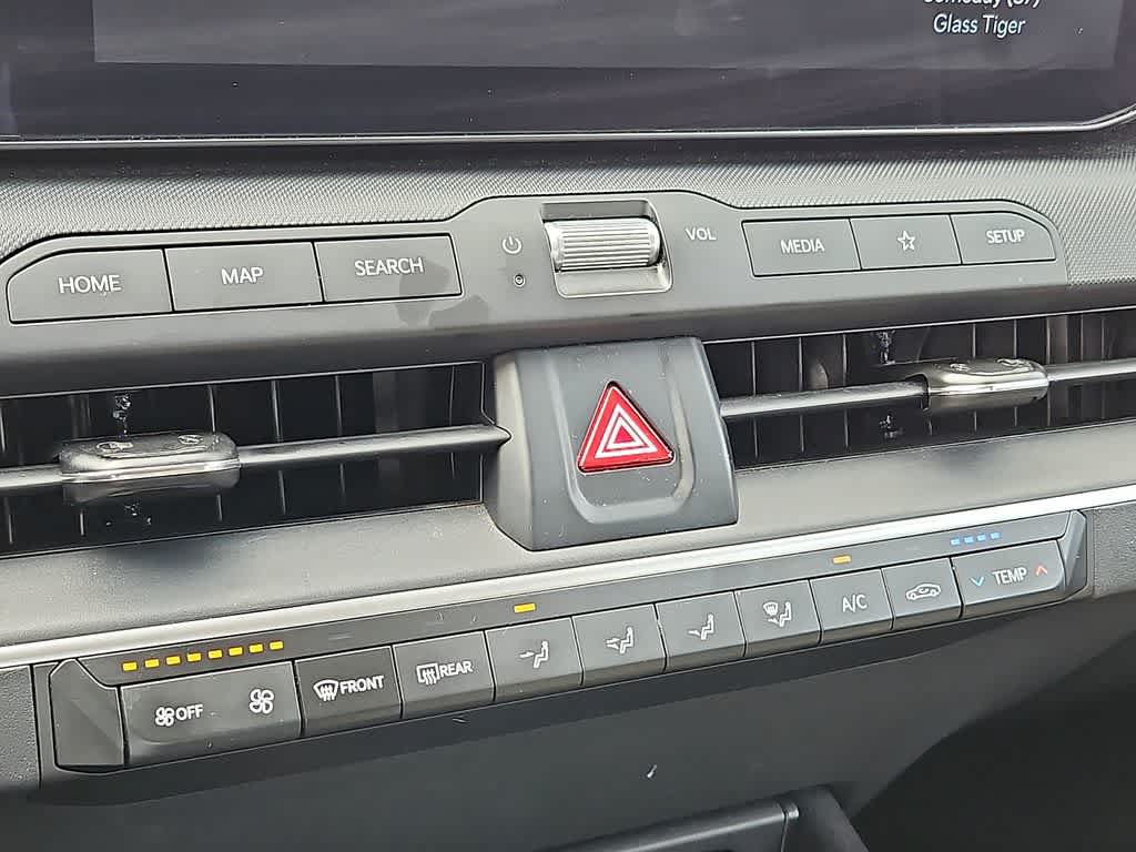 Used 2025 Kia K4 FWD image 15