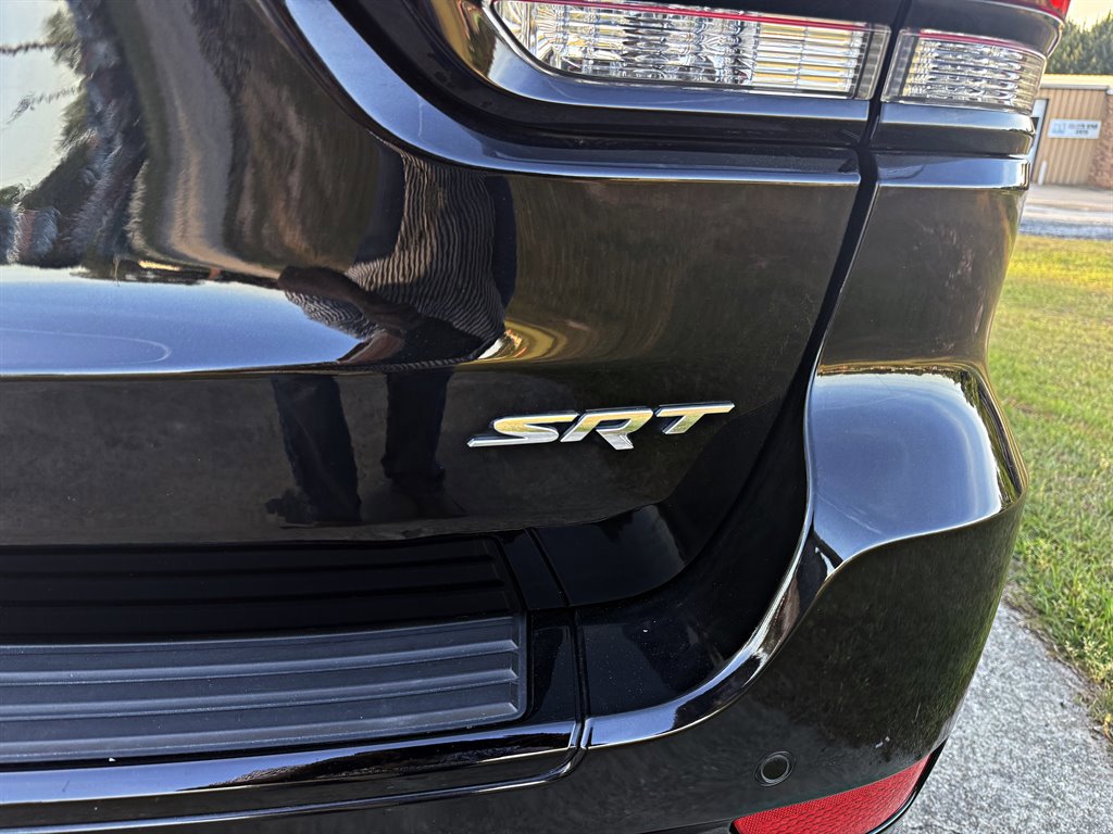 Used 2015 Jeep Grand Cherokee SRT AWD/4WD image 7