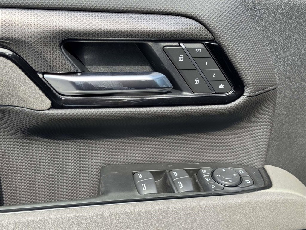 New 2026 Chevrolet Silverado 2500 ZR2 w/ ZR2 Bison Edition image 17