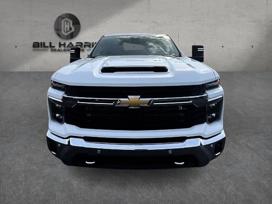 Used 2026 Chevrolet Silverado 3500 LT w/ All Star Edition AWD/4WD video 2