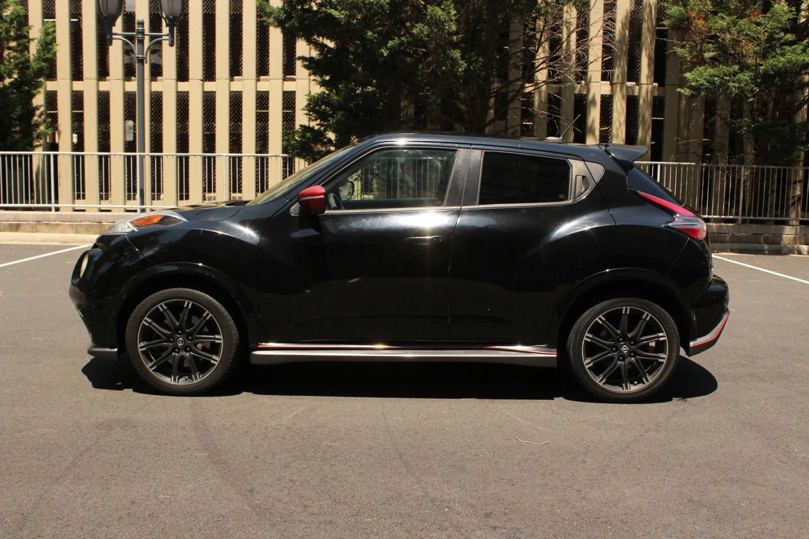 Used 2015 Nissan Juke NISMO RS w/ Interior Illumination Package AWD/4WD image 11