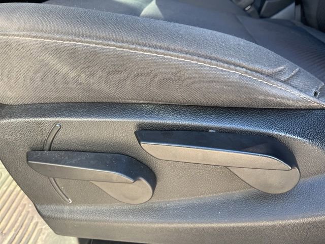 Used 2019 Chevrolet Silverado 1500 LT AWD/4WD image 15