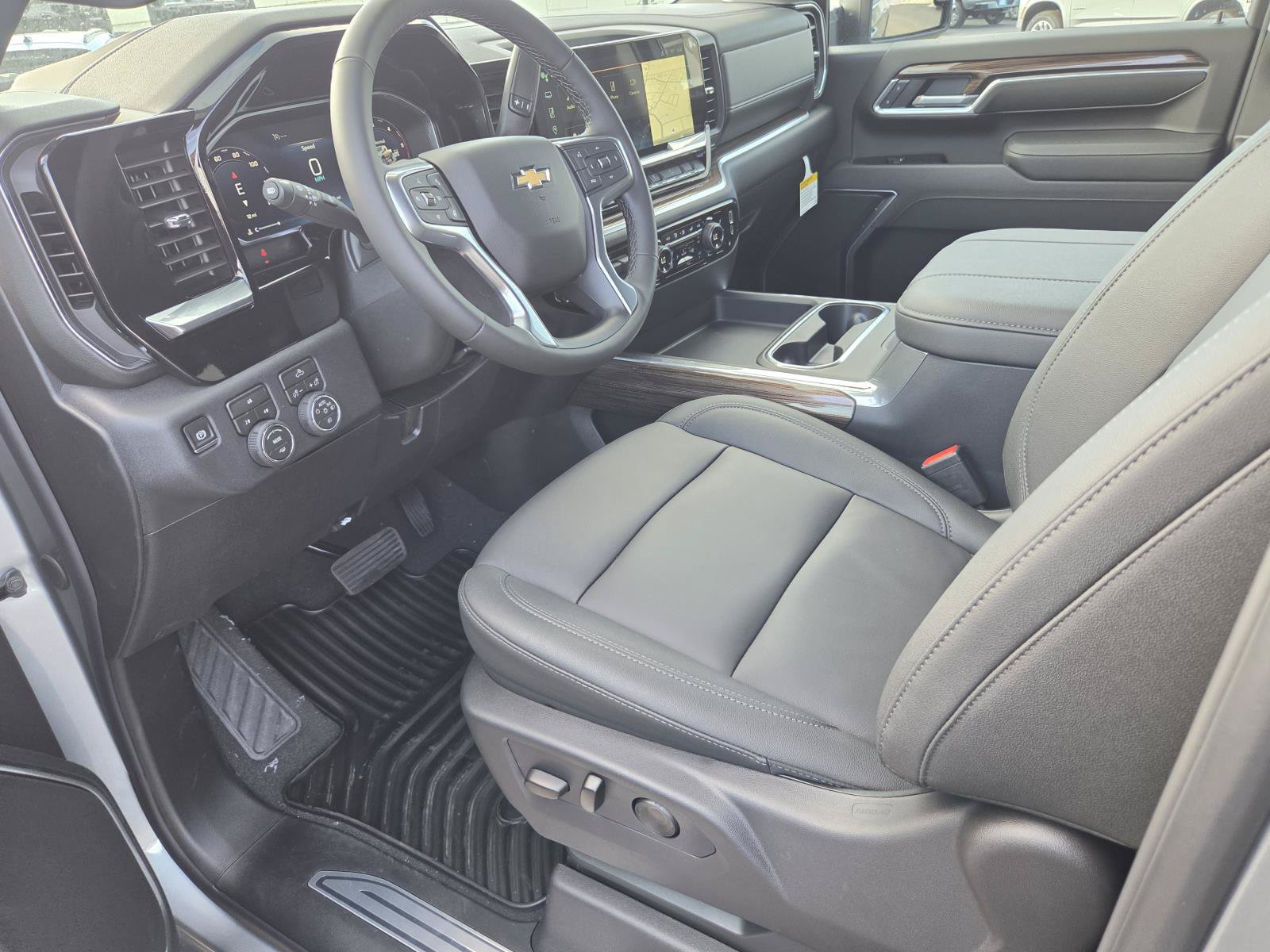 New 2026 Chevrolet Silverado 2500 LT AWD/4WD image 14