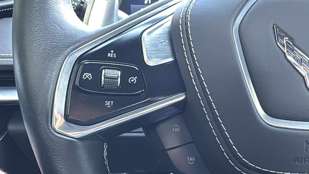 Used 2022 Chevrolet Corvette Stingray Premium Conv w/ Z51 Performance Package image 12