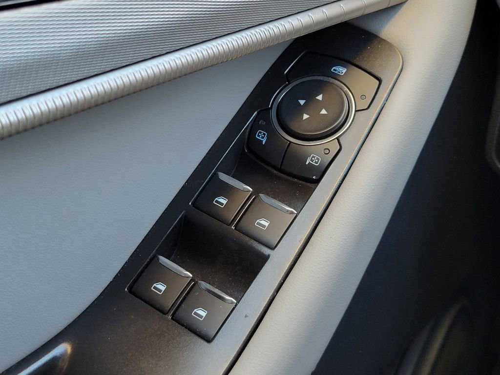 Certified 2025 Ford Explorer Active w/ Active Comfort Package image 27