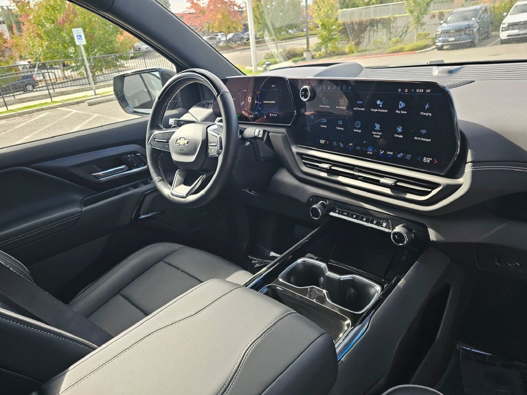 Used 2026 Chevrolet Silverado EV LT AWD/4WD image 10