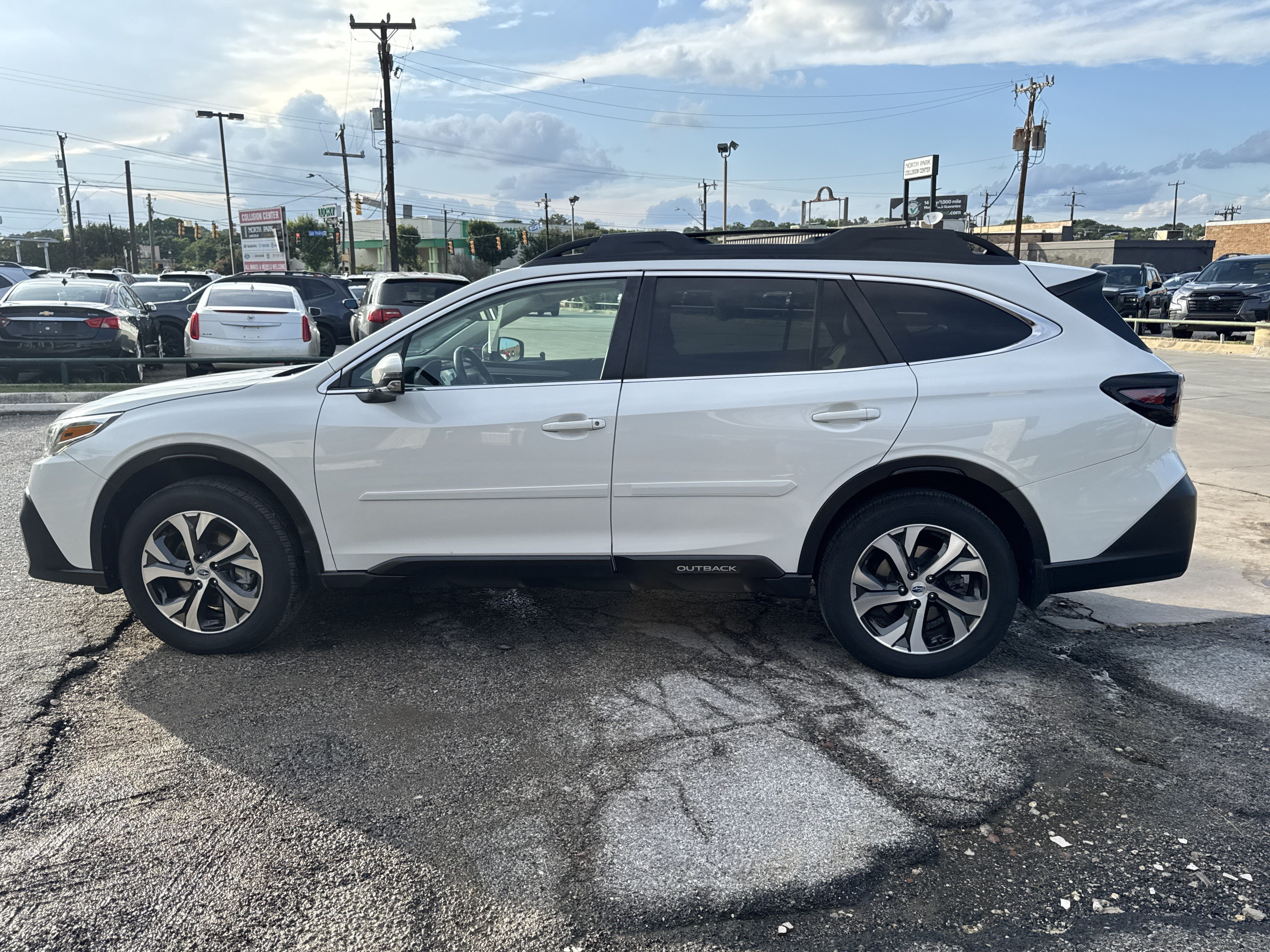 Used 2020 Subaru Outback Limited XT w/ Popular Package #2 AWD/4WD image 6