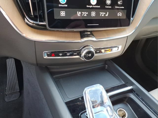 New 2026 Volvo XC60 B5 Plus w/ Climate Package AWD/4WD image 22