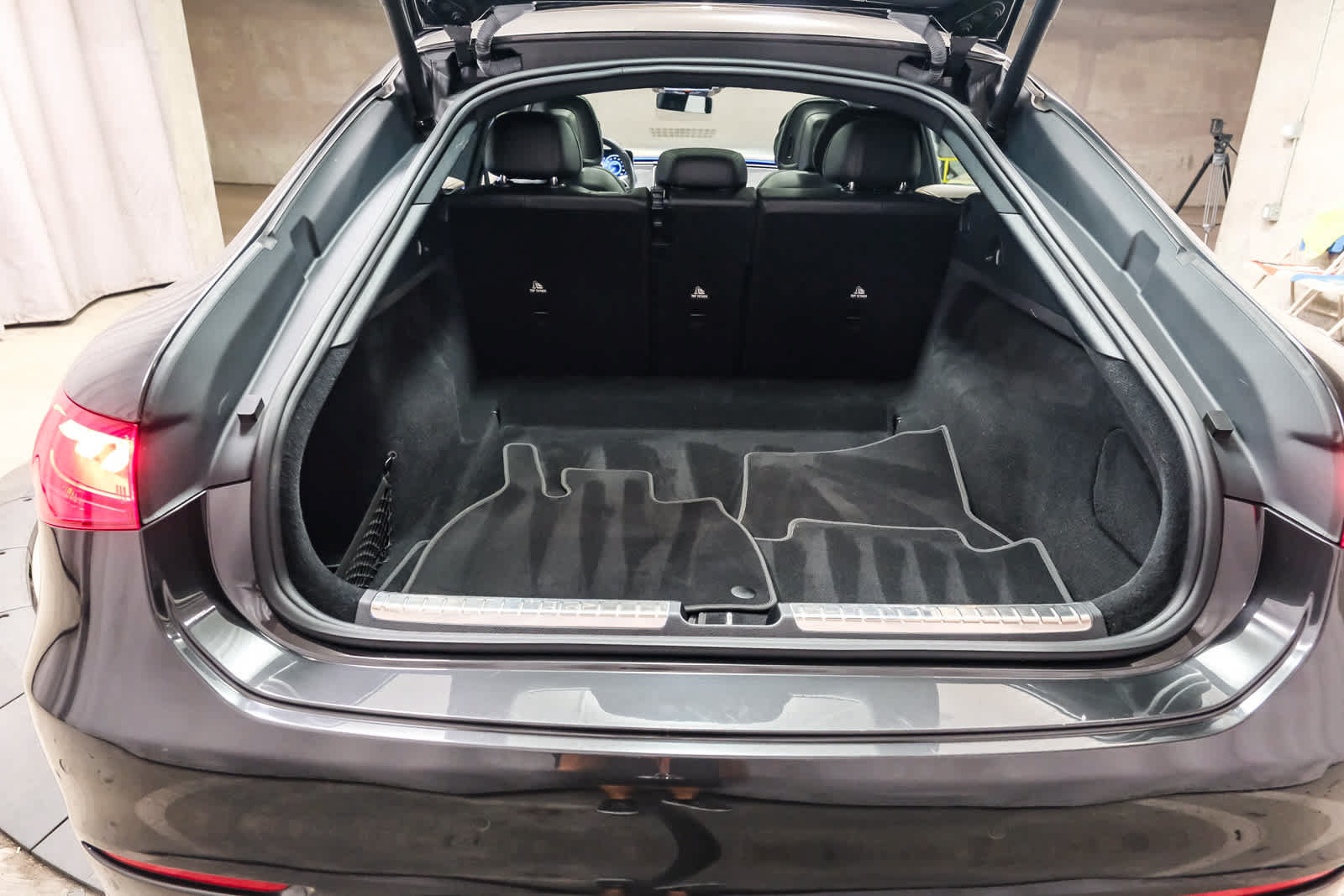 Certified 2023 Mercedes-Benz EQS 450+ Sedan image 33