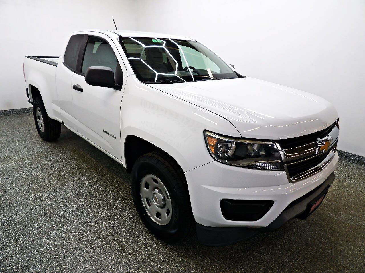 Used 2020 Chevrolet Colorado W/T w/ WT Convenience Package image 3