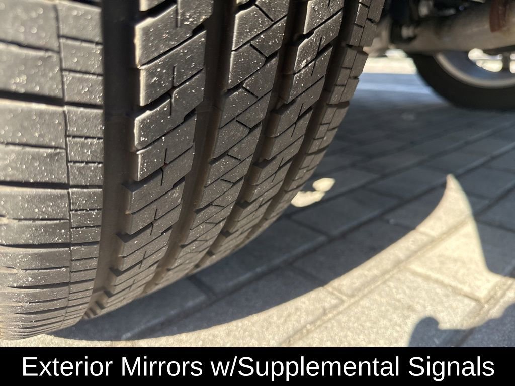 Used 2025 Dodge Durango GT image 36