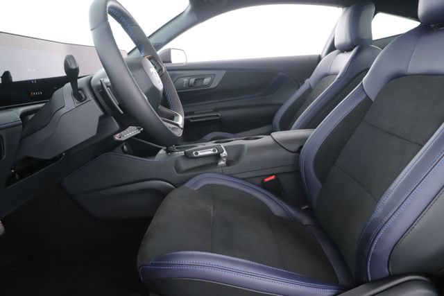 Used 2026 Ford Mustang Dark Horse RWD image 16