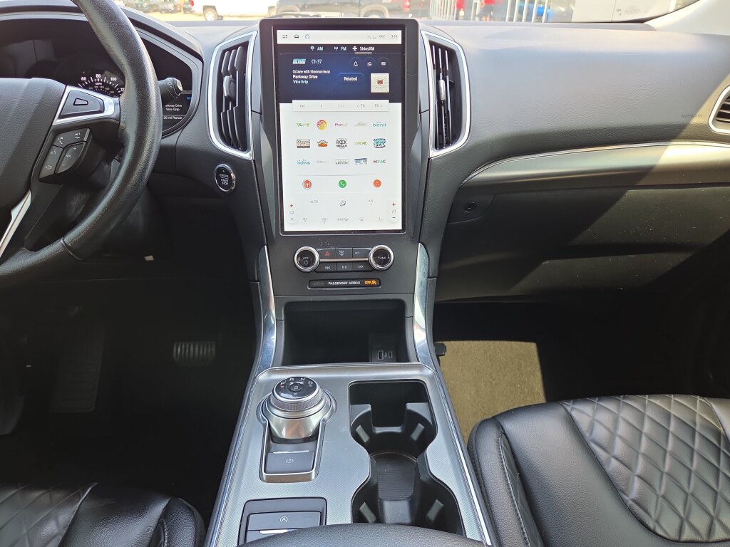 Used 2024 Ford Edge Titanium AWD/4WD image 22