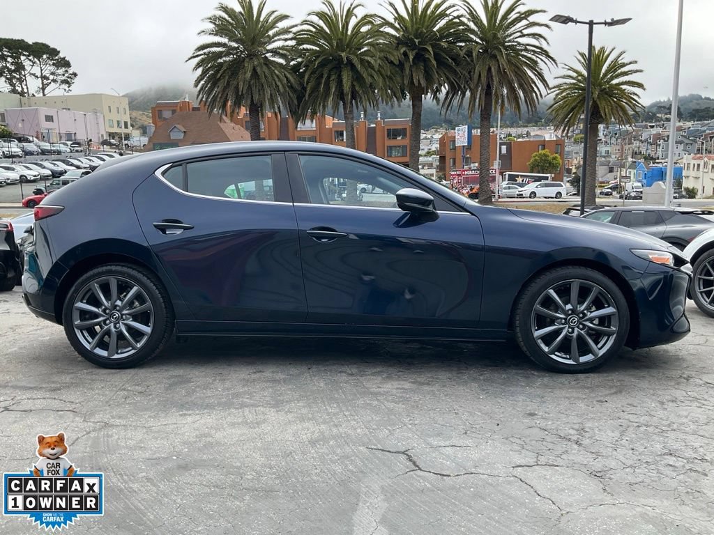 Used 2021 MAZDA MAZDA3 s FWD image 3