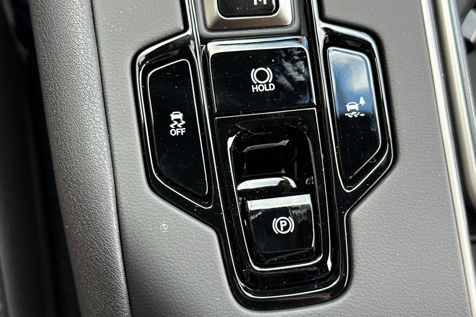 New 2026 Lexus TX 500h AWD image 21