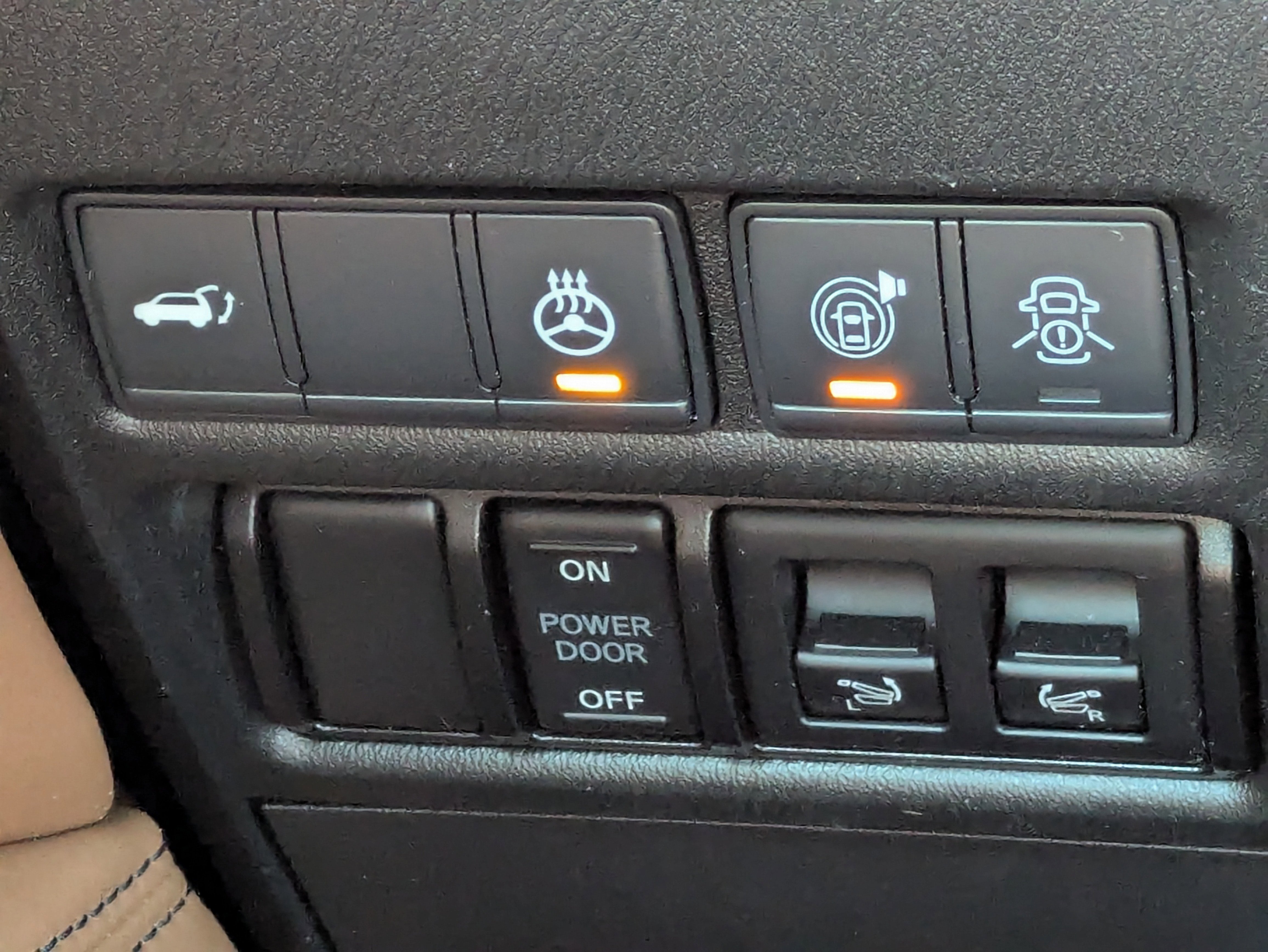 Used 2021 INFINITI QX80 Sensory w/ All-Season Package image 26