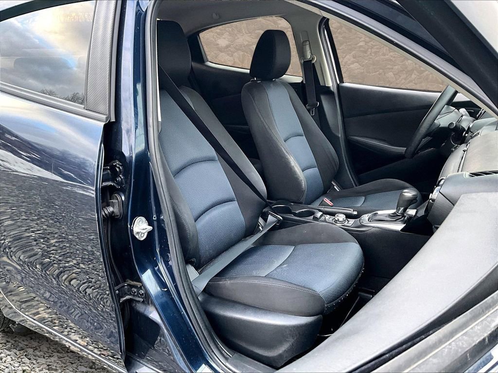 Used 2016 Scion iA image 7